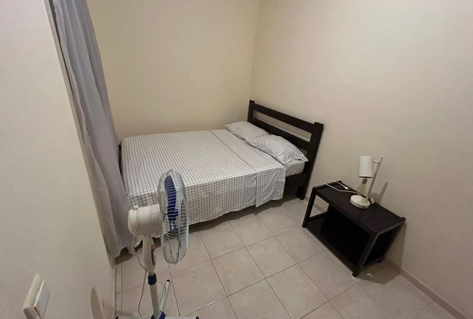 Lica Apartman Espargos